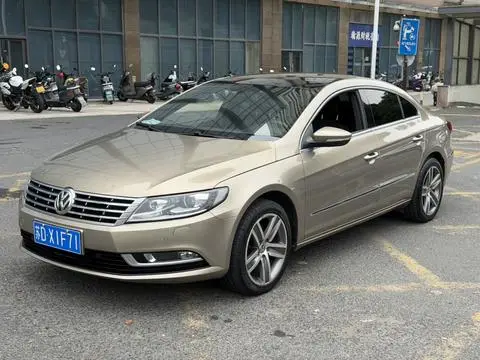 Volkswagen CC 2016 — фото 1
