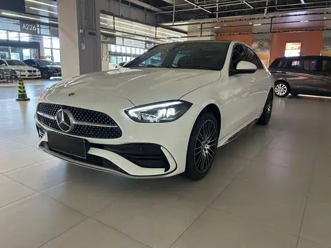 Mercedes-Benz C-Class 2025