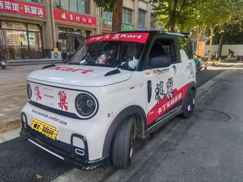 Geely 熊猫 2025