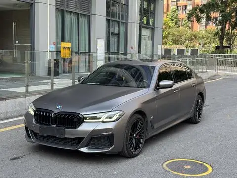 BMW 5 Series 2021 — фото 1