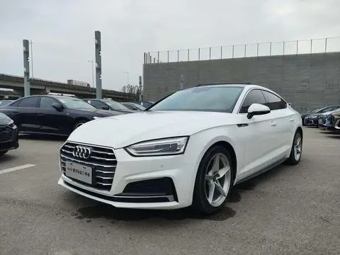 Audi A5 2017 — фото 1
