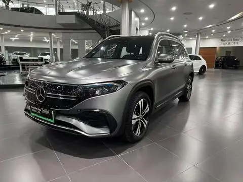 Mercedes-Benz EQB 2023