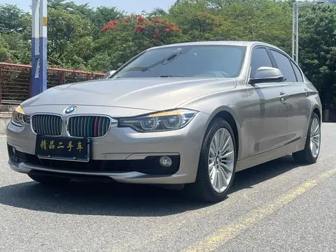 BMW 3 Series 2018 — фото 1
