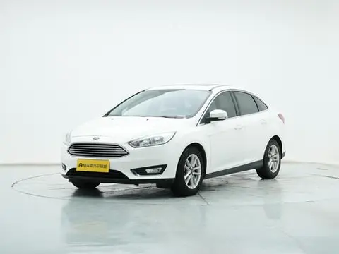 Ford Focus 2017 — фото 1