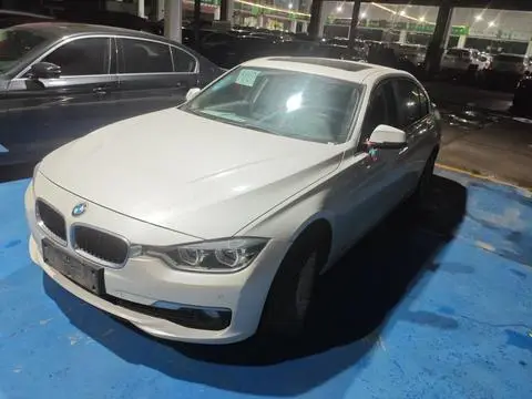 BMW 3 Series 2016 — фото 1