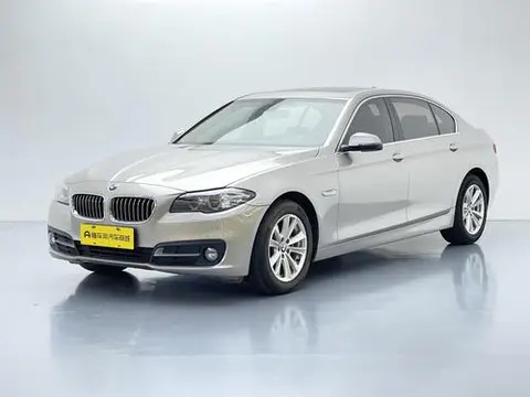 BMW 5 Series 2014 — фото 1