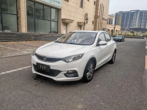Changan EadoXT 2015 — фото 1