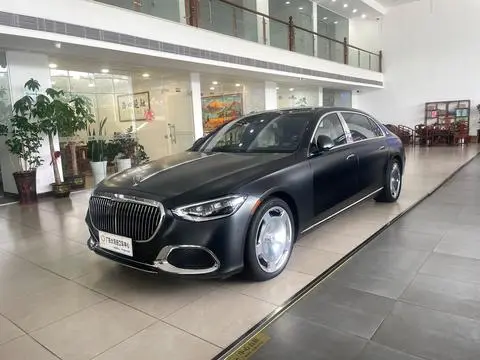 Mercedes-Benz 迈巴赫S-Class 2022 — фото 1