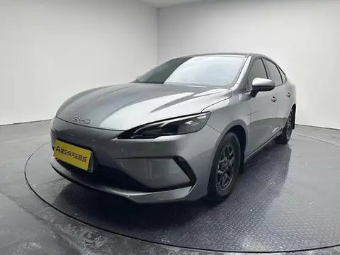BYD Seal05 DM 2025
