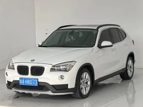 BMW X1 2014 — фото 1