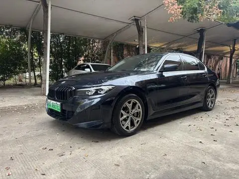 BMW i3 2023
