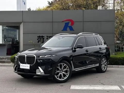 BMW X7 2024