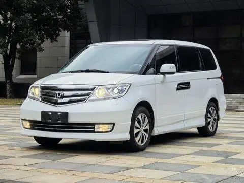 Honda 艾力绅 2015