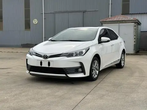 Toyota Corolla 2017 — фото 1