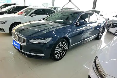 Volvo S90 2023