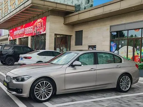 BMW 3 Series 2019 — фото 1