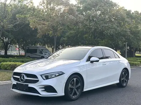 Mercedes-Benz A-Class 2022 — фото 1