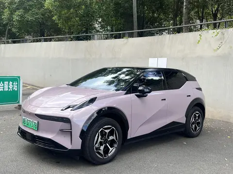 ZEEKR ZEEKR X 2025