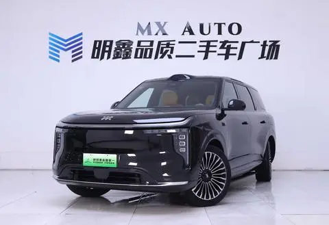 IM Motors 智己LS8 2026
