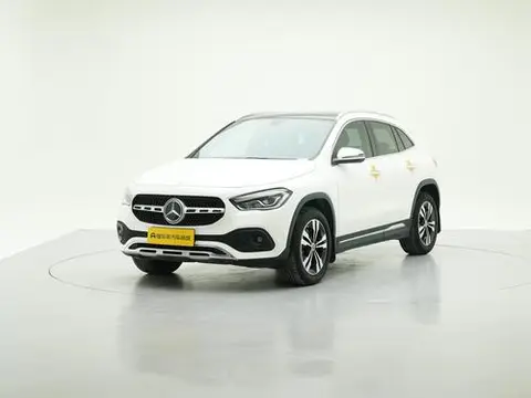Mercedes-Benz GLA 2020