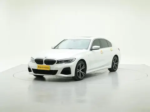 BMW 3 Series 2021 — фото 1