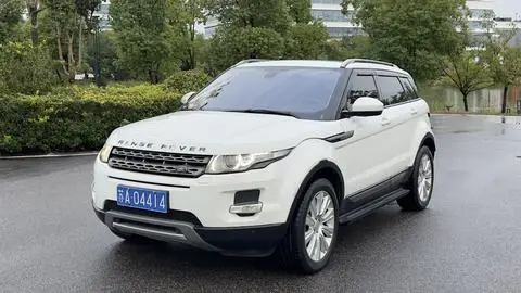 Land Rover Range Rover Evoque 2015 — фото 1
