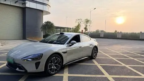 Xiaomi 小米SU7 2024