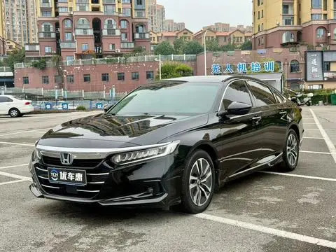 Honda Accord 2022 — фото 1