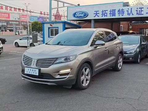 Lincoln MKC 2017