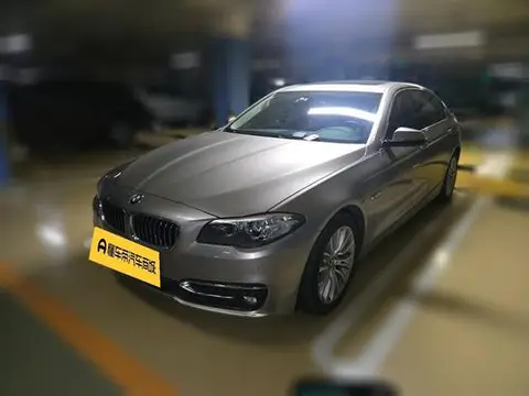 BMW 5 Series 2014 — фото 1