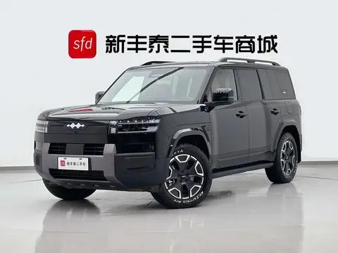 BYD Leopard 钛7 PHEV 2025