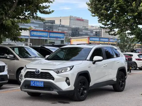 Toyota RAV4 2021