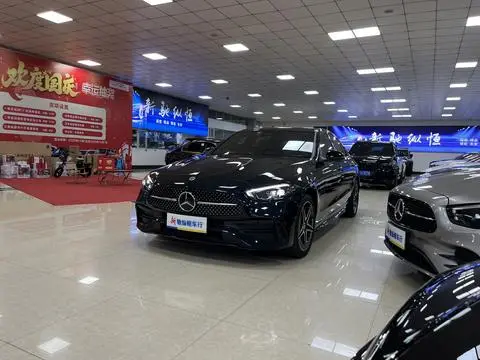 Mercedes-Benz C-Class 2024