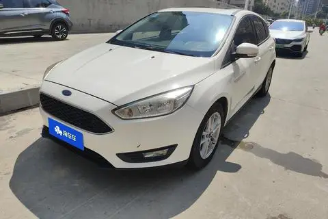 Ford Focus 2017 — фото 1