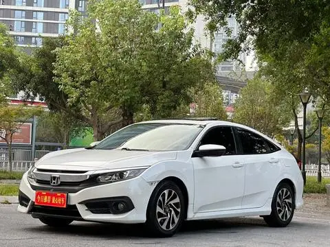 Honda Civic 2016 — фото 1