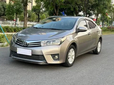Toyota Corolla 2017 — фото 1