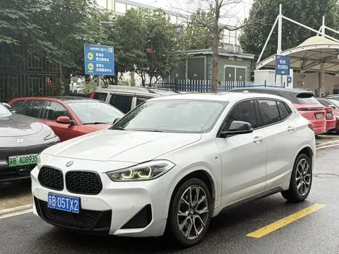 BMW X2 2021
