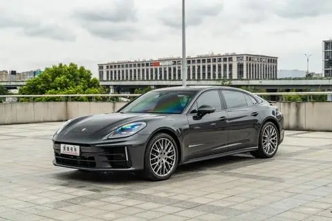 Porsche Panamera 2026