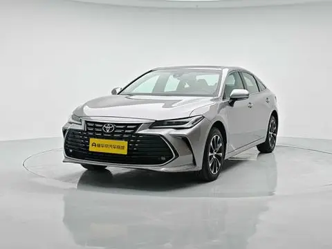 Toyota 亚洲龙 2023