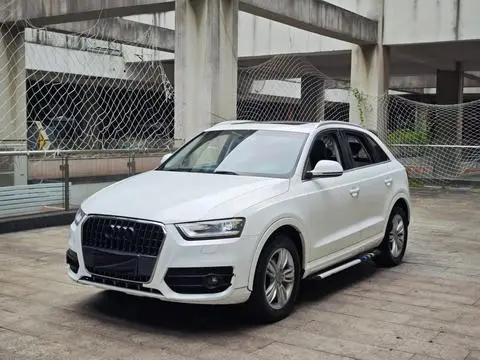 Audi Q3 2013 — фото 1