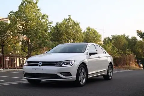 Volkswagen Lamando 2015