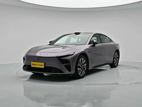 Exeed ES 2025