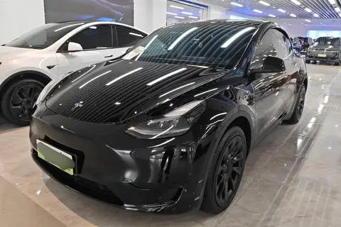 Tesla Model Y 2022 — фото 1