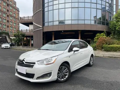 Citroën C4L 2014
