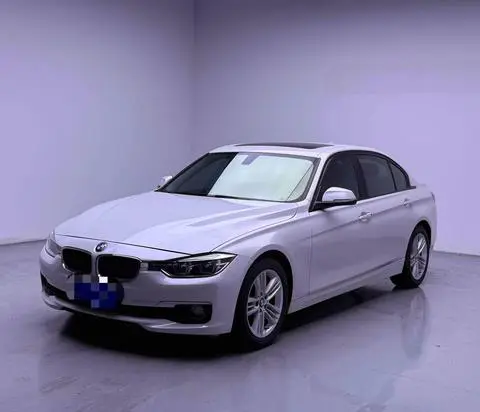 BMW 3 Series 2017 — фото 1
