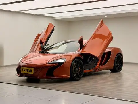 McLaren 625C 2015