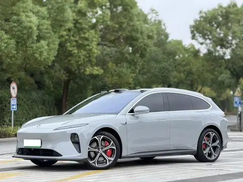 NIO ET5T 2024