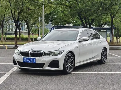 BMW 3 Series 2022