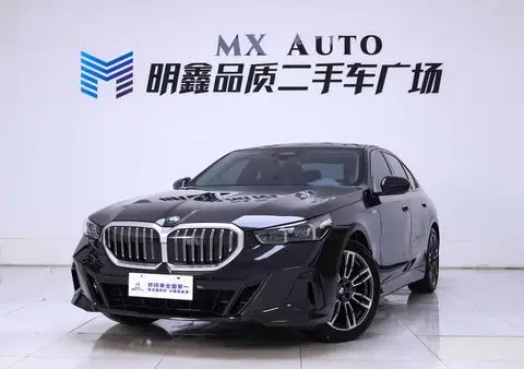 BMW 5 Series 2024