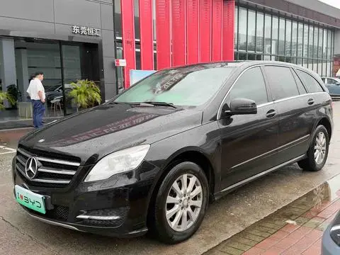 Mercedes-Benz R-Class 2015